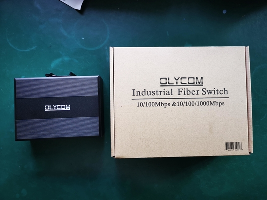 OLYCOM Network Switch 12Port Industrial Gigabit Ethernet مع 8 منافذ POE 4 منافذ SFP 240W Din السكك الحديدية المثبتة IP40