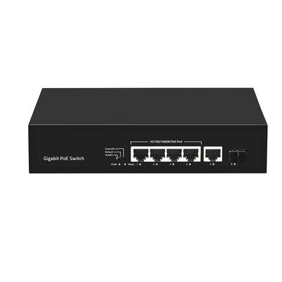 4 منافذ Gigabit Fiber Switch PoE Af / At 60W مع 1 SFP / Copper Uplink الصف التجاري CE