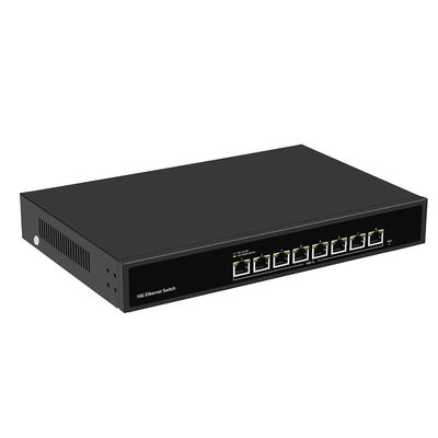 8 منفذ 10G Ethernet Switch غير مدير سرعة الاستشعار التلقائي مدخل واحد AC بدون مروحة CE