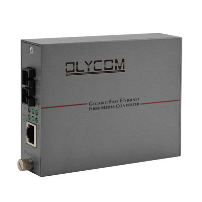 محول وسائل الإعلام PoE 30W Gigabit Fiber Optic Ethernet Rack Mounted Duplex SC Port AC Input